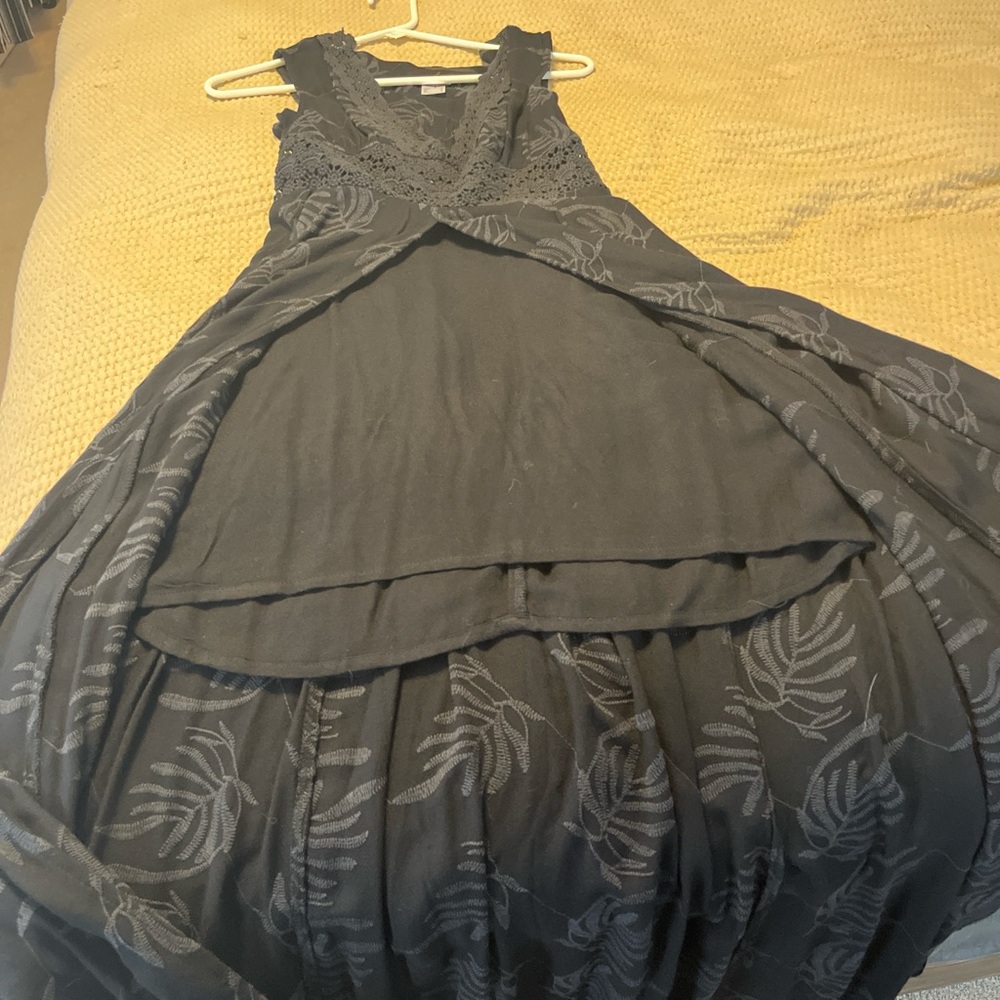 Elegant Black Lace Dress